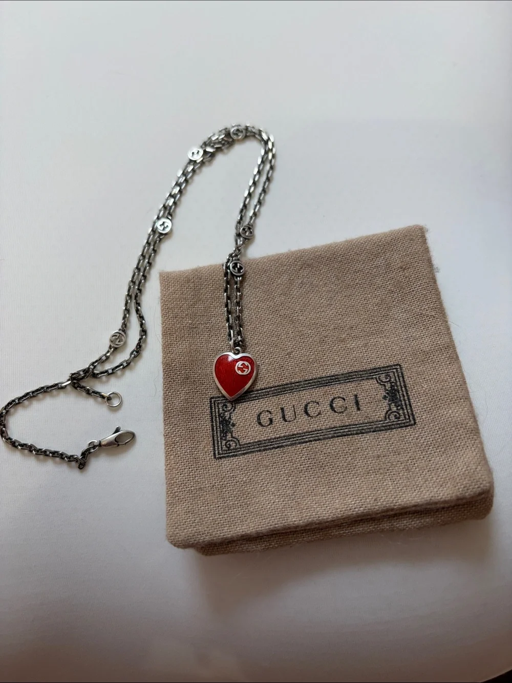 Gucci heart pendant necklace